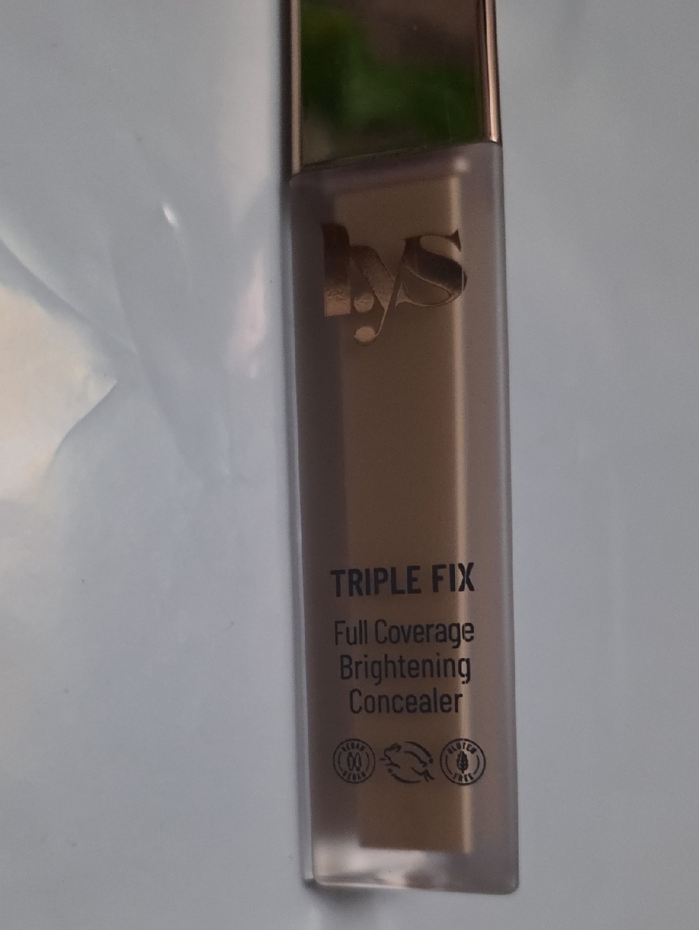 1 tube- LYS beauty Triple Fix Full Coverage Brightening Concealer - shade mn1